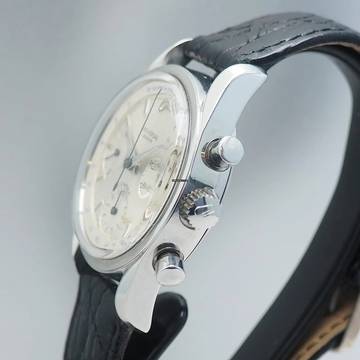  Universal Genève Compax Chronograph REF. 22705/1 Valjoux 72 