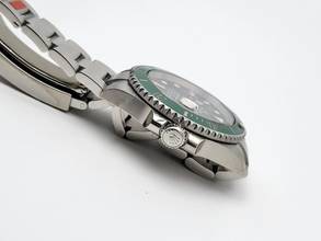 Thumbnail von Rolex Submariner Date Hulk Full Sticker Unworn Full Set Austria