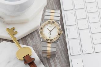 Thumbnail von Chopard St. Moritz Stahl / Gold MOP Diamanten Medium Size Ref. 8023 B&P 1985 Klassiker