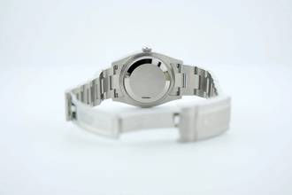 Thumbnail von Rolex Oyster Perpetual 36 Pistachio Dial - UNWORN - 126000 2025