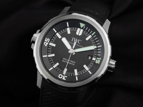  IWC Aquatimer Ref.IW328802 2025 Full Set Ungetragen Aquatimer 