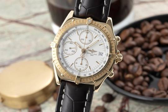  Breitling Chronomat Chronograph 18k (0,750) Gold Automatik Ref. K13047 