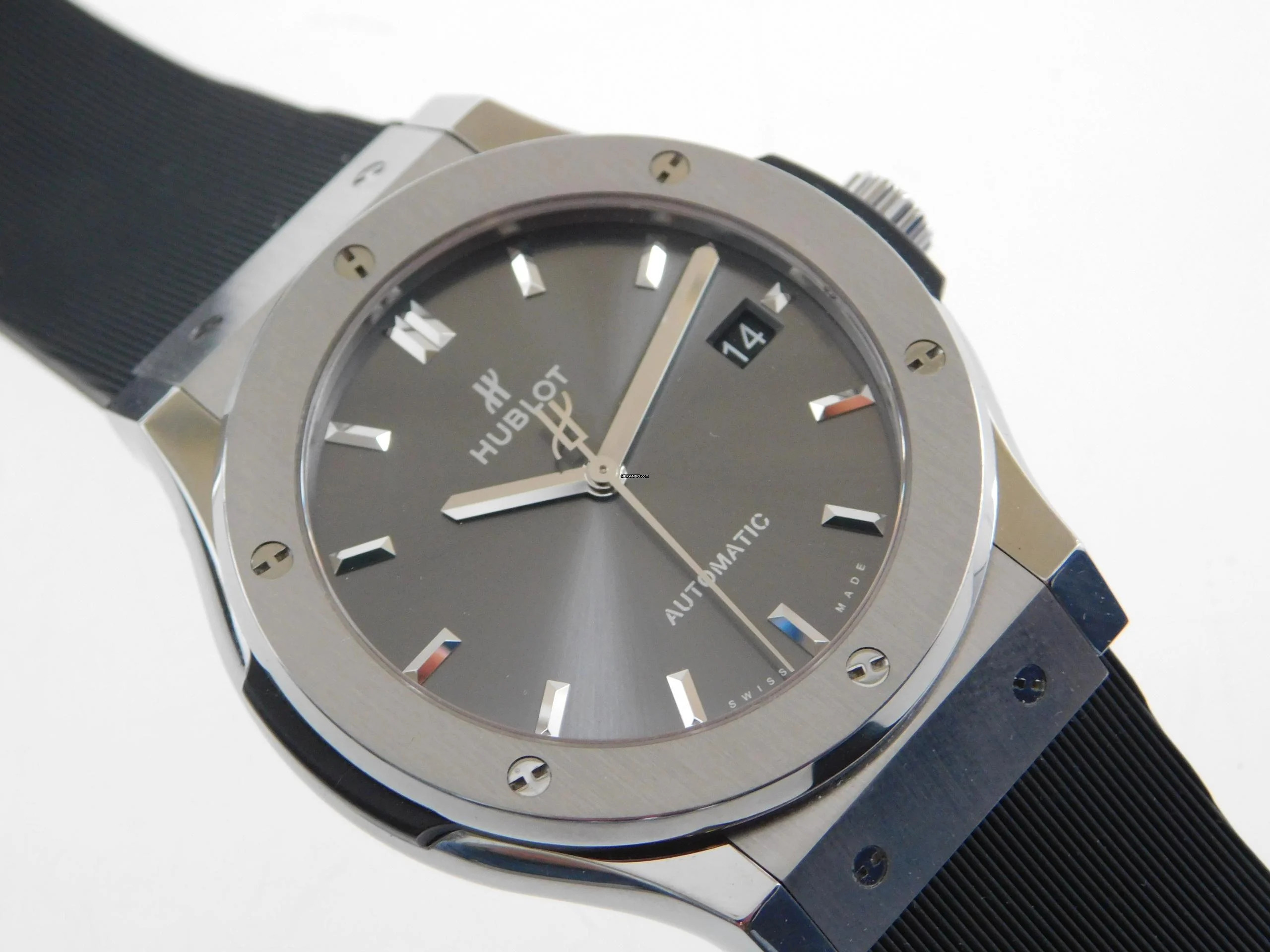 Hublot Classic Fusion Racing Grey im Full Set aus 2021 LC 100 Deutschland Neuzustand mit Kautschukband und Faltschließe