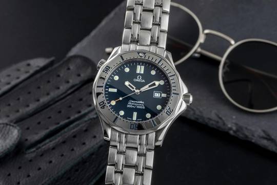  Omega Seamaster Diver 300 M Edelstahl Herrenuhr Datum Saphirglas Ref. 2542.80.00 