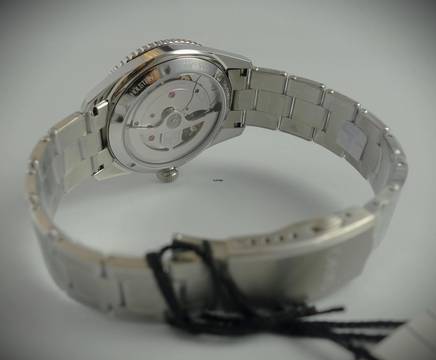 Oris Divers Sixty Five 12h Calibre 400 Full Set