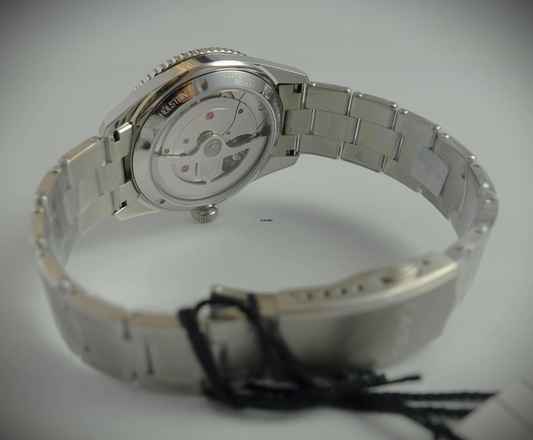  Oris Divers Sixty Five 12h Calibre 400 Full Set 