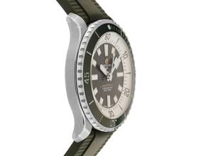 Thumbnail von Breitling Superocean Green Ref.A17376A31L1S1 2025 Full Set Ungetragen Superocean Automatic Green Faltschließe