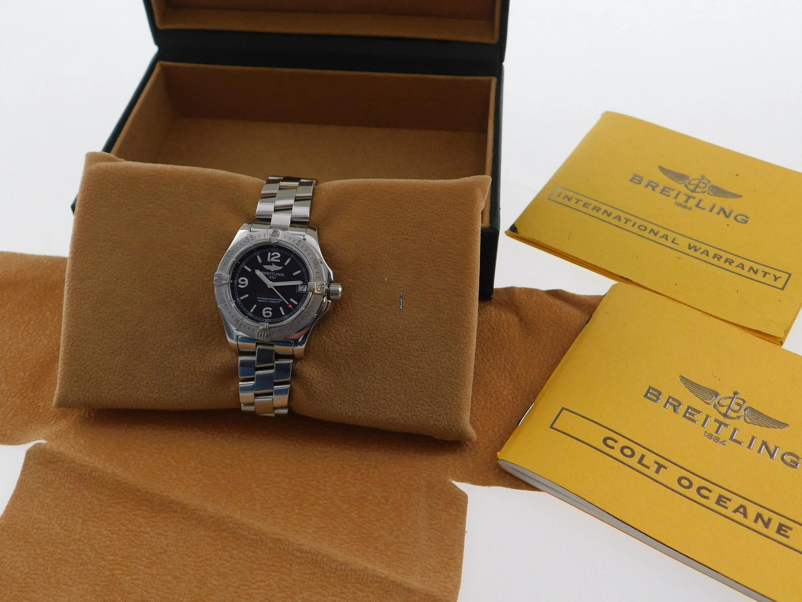 Breitling Colt Oceane II Damenuhr mit schwarzem Zifferblatt 33 mm wie Neu. original Papiere TOP