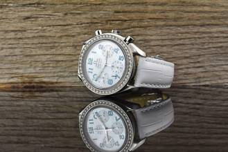 Thumbnail von Omega Speedmaster Reduced MOP Dial / Diamond Bezel Automatik - Full Set