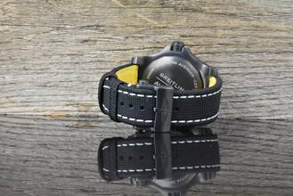 Thumbnail von Breitling Avenger Seawolf Night Mission 45MM Black Military Automatic 2024 Full Set