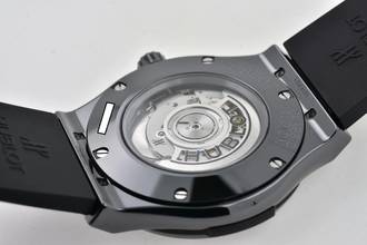 Thumbnail von Hublot Classic Fusion Black Magic Automatic Ceramic 511.CM.1771.RX