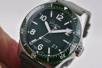 Thumbnail von Glashütte Original SeaQ Panoramadatum Big Date 1-36-13-07-83-34 Green