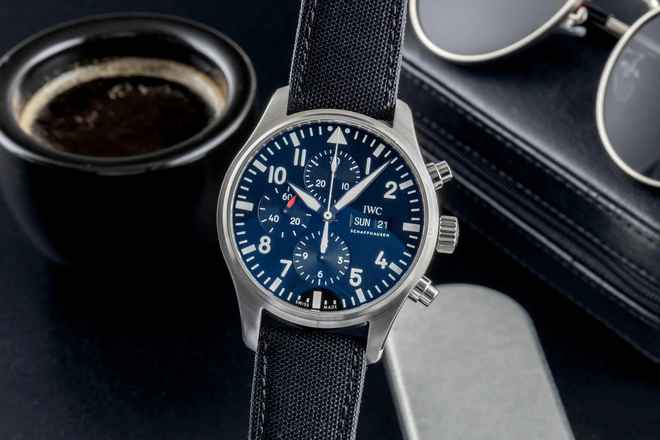  IWC Fliegeruhr Chronograph Pilot´s Day-Date Chronograph Automatik Herrenuhr IW377709 B&P 2018 
