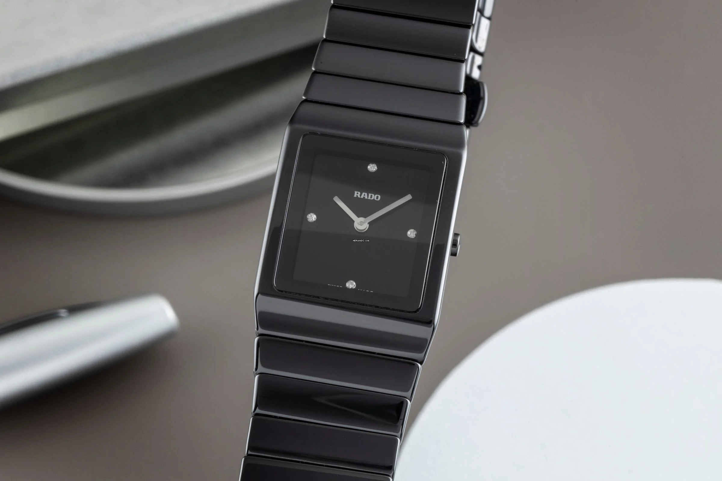 Rado Ceramica Diastar Ceramica High Tech Keramik Damenuhr Diamons Ref. R21702722 Box