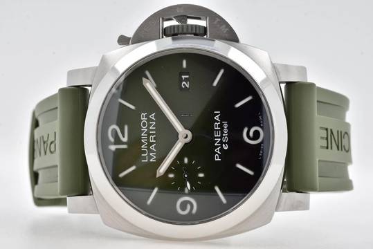 Panerai Luminor Marina eSteel Verde Smeraldo PAM 1356 Green Dial 