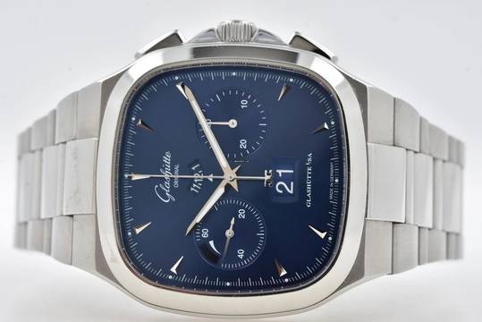  Glashütte Original Seventies Chronograph Panoramadatum Senator Seventies Panorama Date Chronograph 1-37-02-03-02-70 