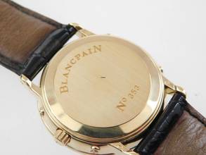 Thumbnail von Blancpain Villeret 18 Karat Gelbgold Automatik Triple Calendar Mondphase 34 mm selten mit deutscher Anzeige original Band und 18Kt Schließ