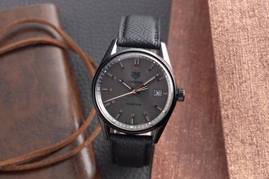  TAG Heuer Carrera Lady Special Edition Stahl Damenuhr Ref. WAR1113.FC6392 