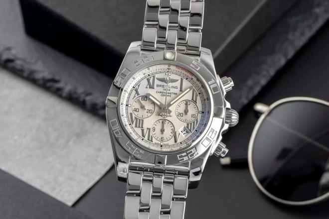  Breitling Chronomat 44 Chronograph Stahl Automatik Ref. AB011012 Papiere 2010 