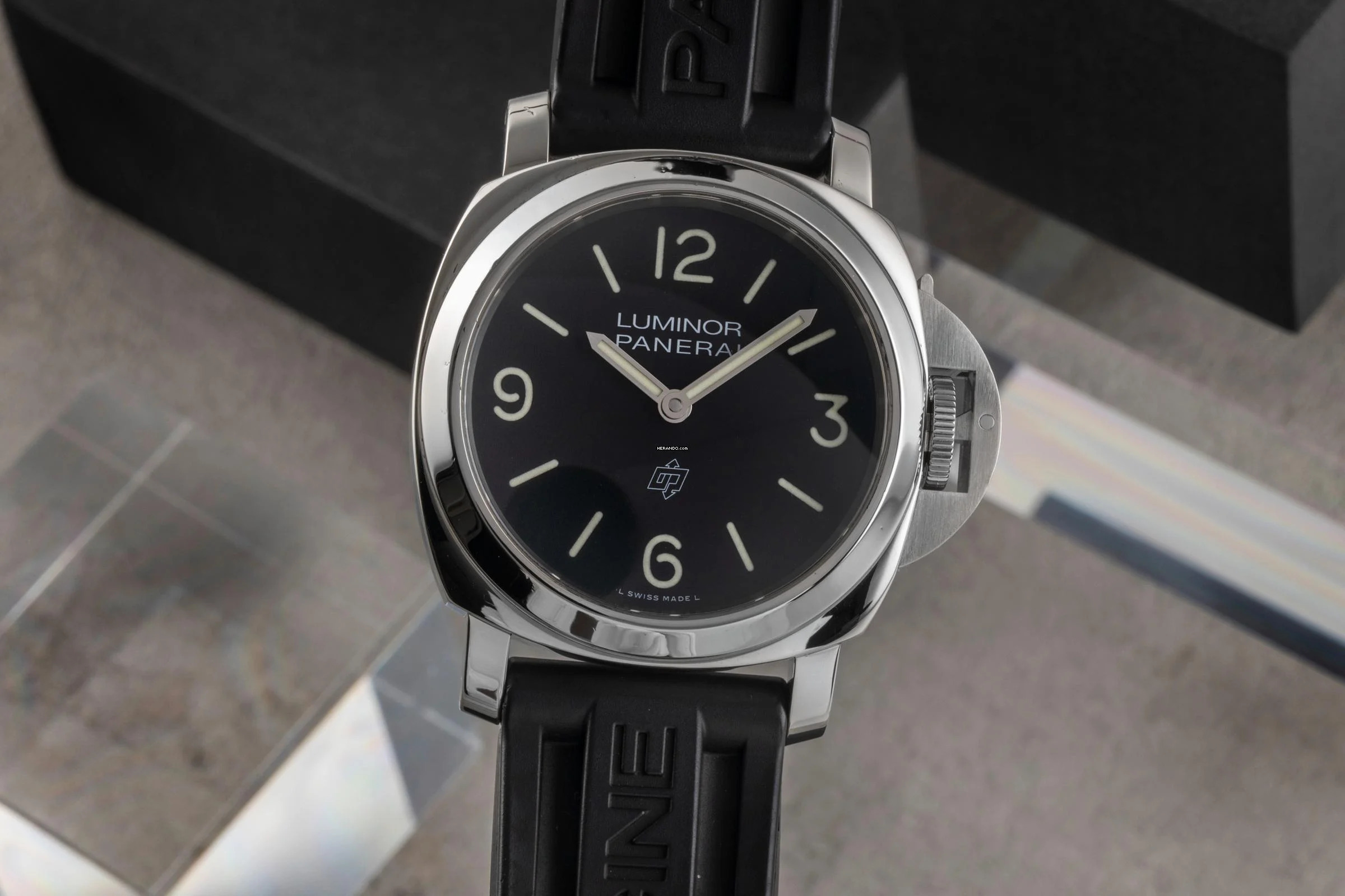 Panerai Luminor Base Logo Stahl Handaufzug Herrenuhr Ref. PAM01086 NP. 5700 