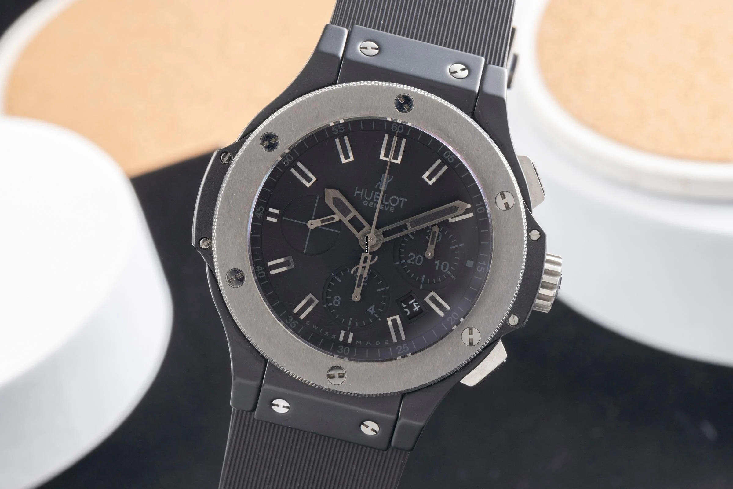 Hublot Big Bang 44 mm Chronograph Keramik / Titan Automatik Herrenuhr 301.CK.1140.RX
