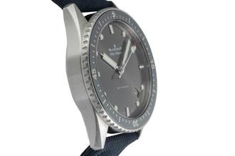 Thumbnail von Blancpain Fifty Fathoms Bathyscaphe Stahl Automatik Ref. 5000-1110-B52A Papiere