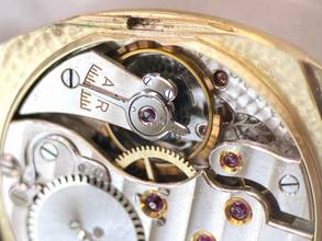 Thumbnail von IWC Solid Gold Cushion Shape Vintage Tank Serviced (430 euro) from 1930ties