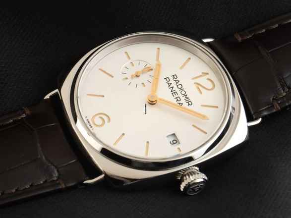  Panerai Radiomir Quaranta Ref.PAM01570 2026 Full Set Ungetragen Radiomir Quaranta 