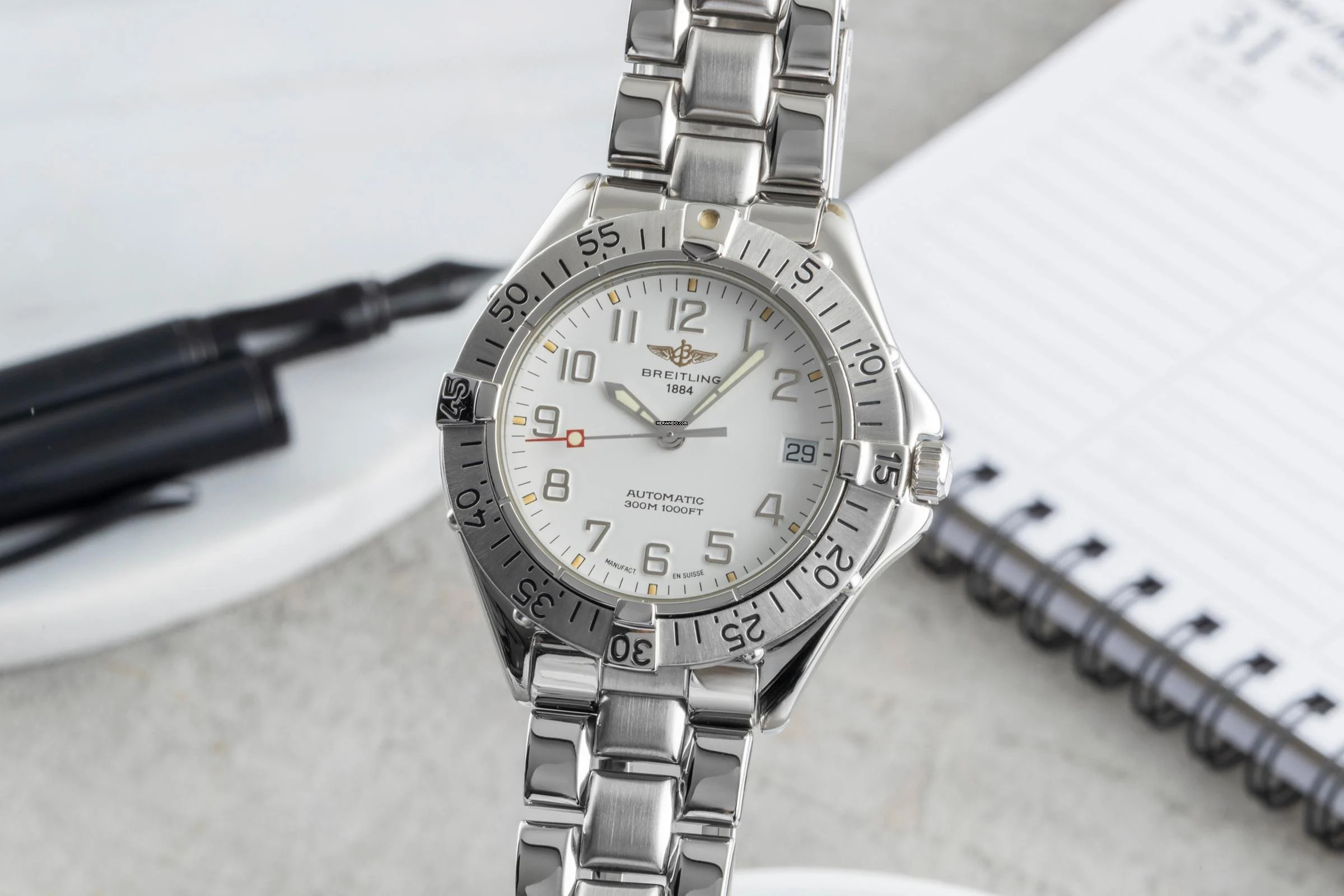 Breitling Colt Automatic 300M Automatik Datum White Dial Edelstahl Herrenuhr Ref. A17035