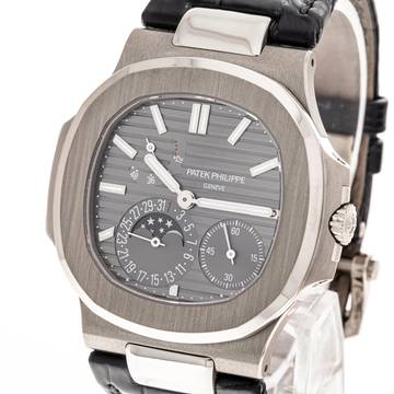  Patek Philippe Nautilus Whitegold Moonphase – 5712G-001 – like NEW – 2019 Full Set 
