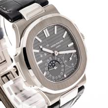 Thumbnail von Patek Philippe Nautilus Whitegold Moonphase – 5712G-001 – like NEW – 2019 Full Set