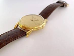 Thumbnail von IWC Serviced Solid Gold 36mm Vintage Teardrop Lugs