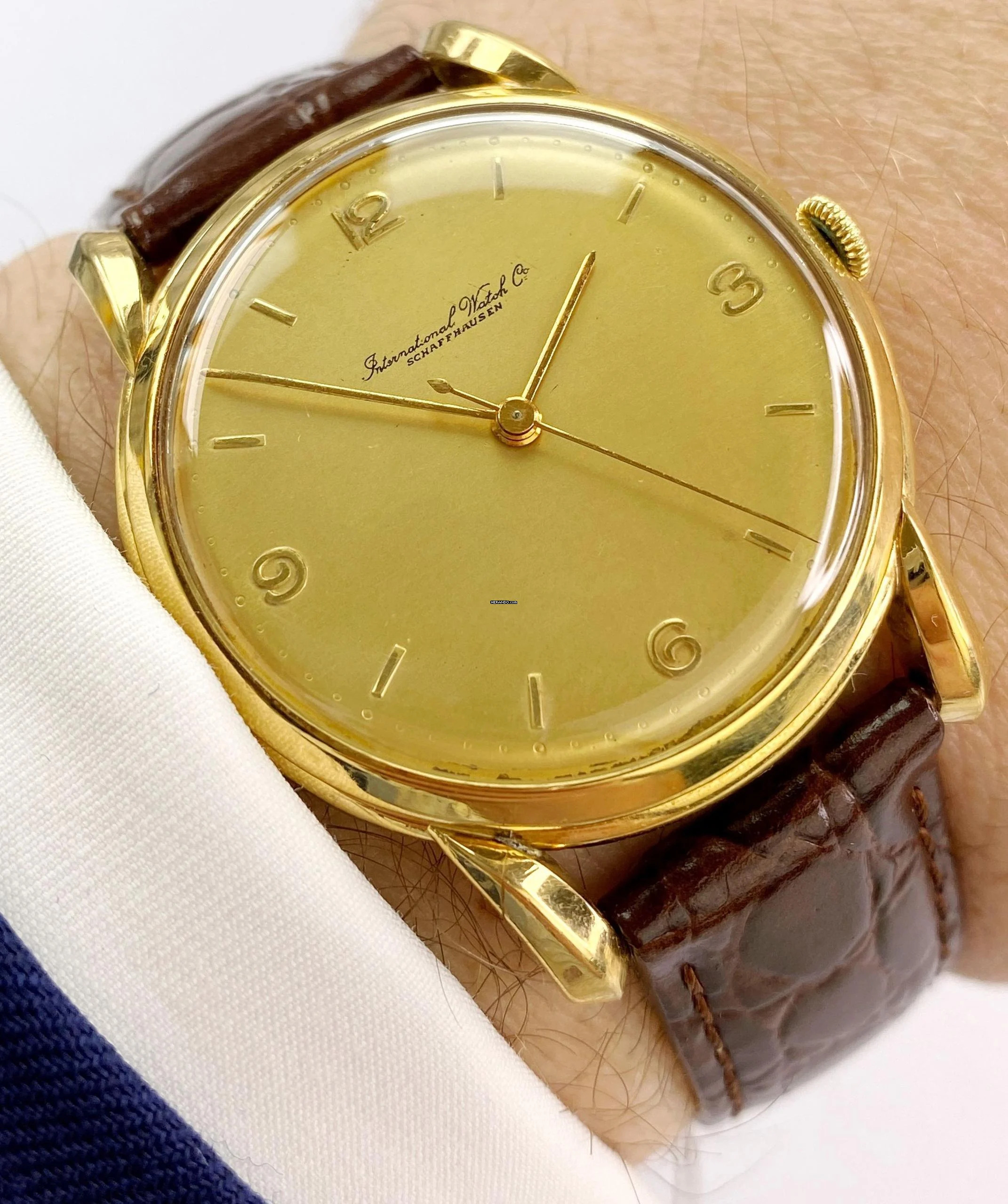 IWC Serviced Solid Gold 36mm Vintage Teardrop Lugs