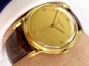 Thumbnail von IWC Serviced Solid Gold 36mm Vintage Teardrop Lugs