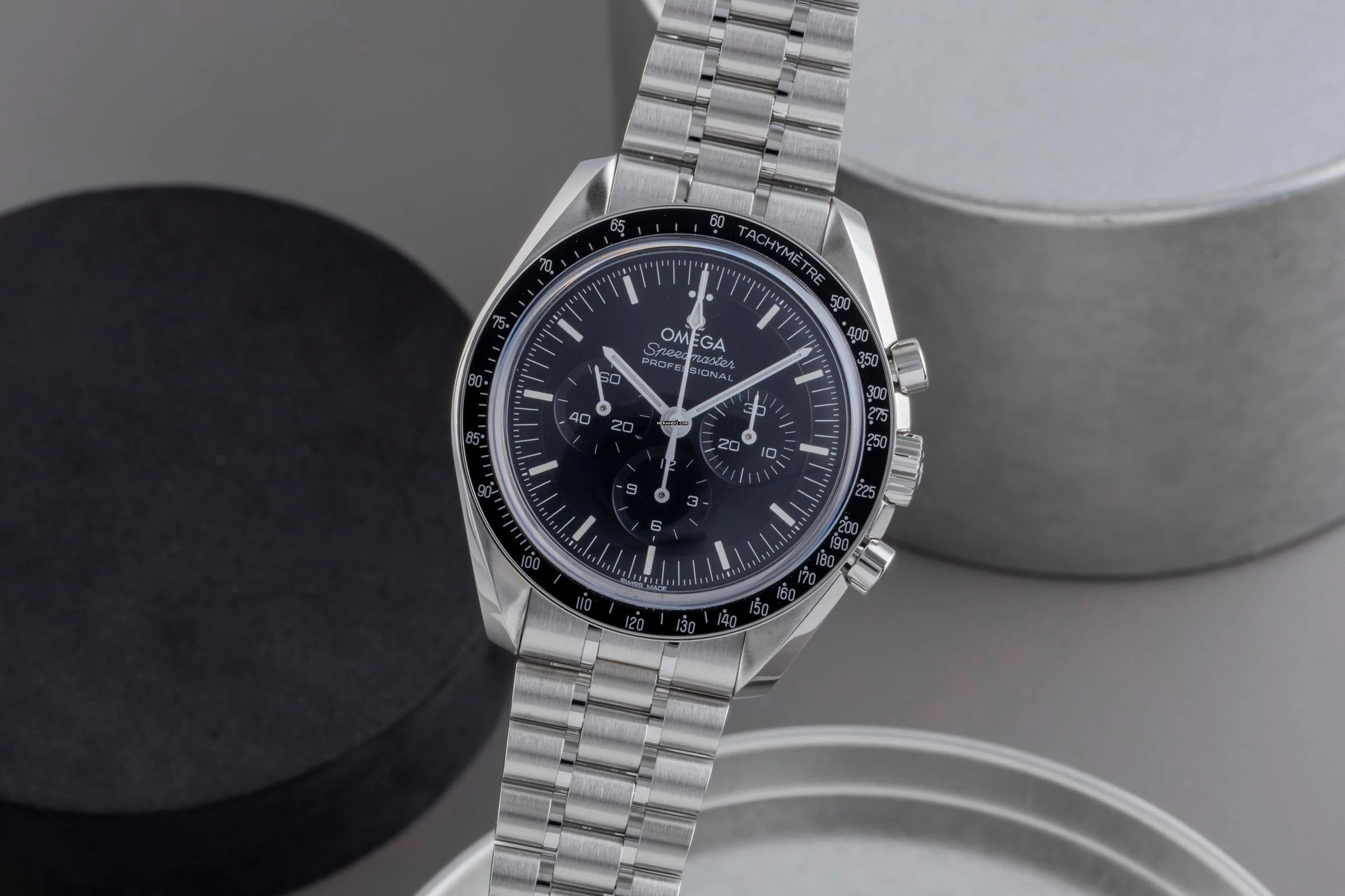 Omega Speedmaster Professional Moonwatch Chronograph Ref. 310.30.42.50.01.002 B&P 2022