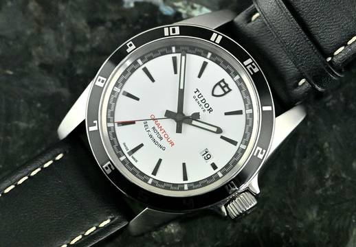 Tudor Grantour Date 20500N | CC100 Full Set 2012 | white dial | Steel