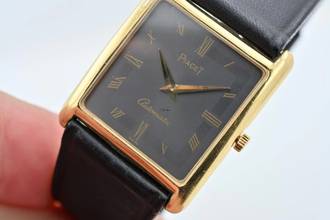 Thumbnail von Piaget Jumbo Tank Ultra Thin Automatic 18k yellow gold LC100 Vintage