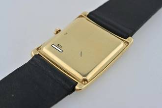 Thumbnail von Piaget Jumbo Tank Ultra Thin Automatic 18k yellow gold LC100 Vintage