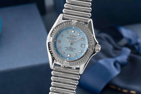  Breitling Callistino Lady Datum Perlmutt Edelstahl Quarz Damenuhr Ref. A72345 