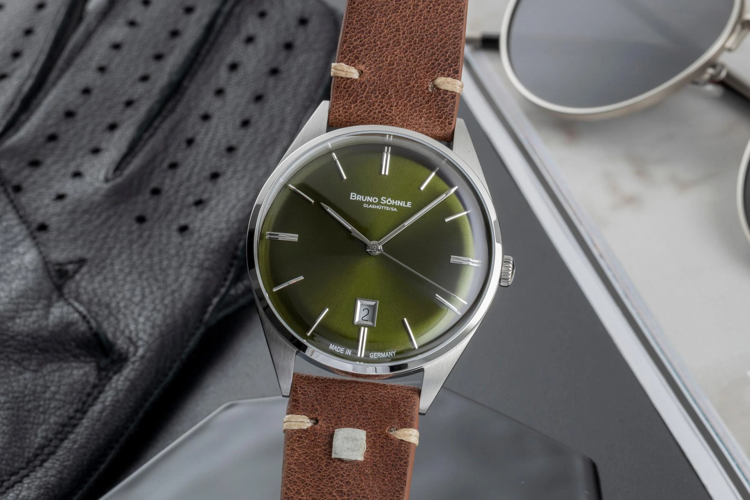 Bruno Söhnle Glashütte Merano Stahl Quarz Herrenuhr Ref. 17-13232-441 B&P NEU