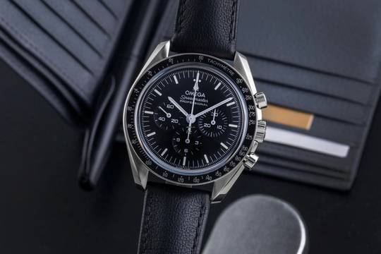  Omega Speedmaster Professional Moonwatch Handaufzug Ref. 310.32.42.50.01.002 B&P 