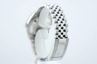 Thumbnail von Rolex Datejust 36 Blue Dial - Jubilee Bracelet - Box + Papers 126200 2022