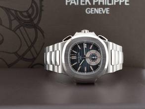 Thumbnail von Patek Philippe Nautilus 5980/1a Blue Dial - Punzone Di Ginevra Like New - Full Set 2009 Ita