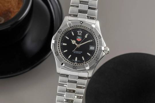  TAG Heuer 2000 Professional Stahl Quarz Herrenuhr Ref WK1110BA0317 Box & Papiere 1999 