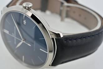 Thumbnail von Girard Perregaux 1966 18k White gold Blue Smoked Dial 41mm 49527-53-432-BB4A