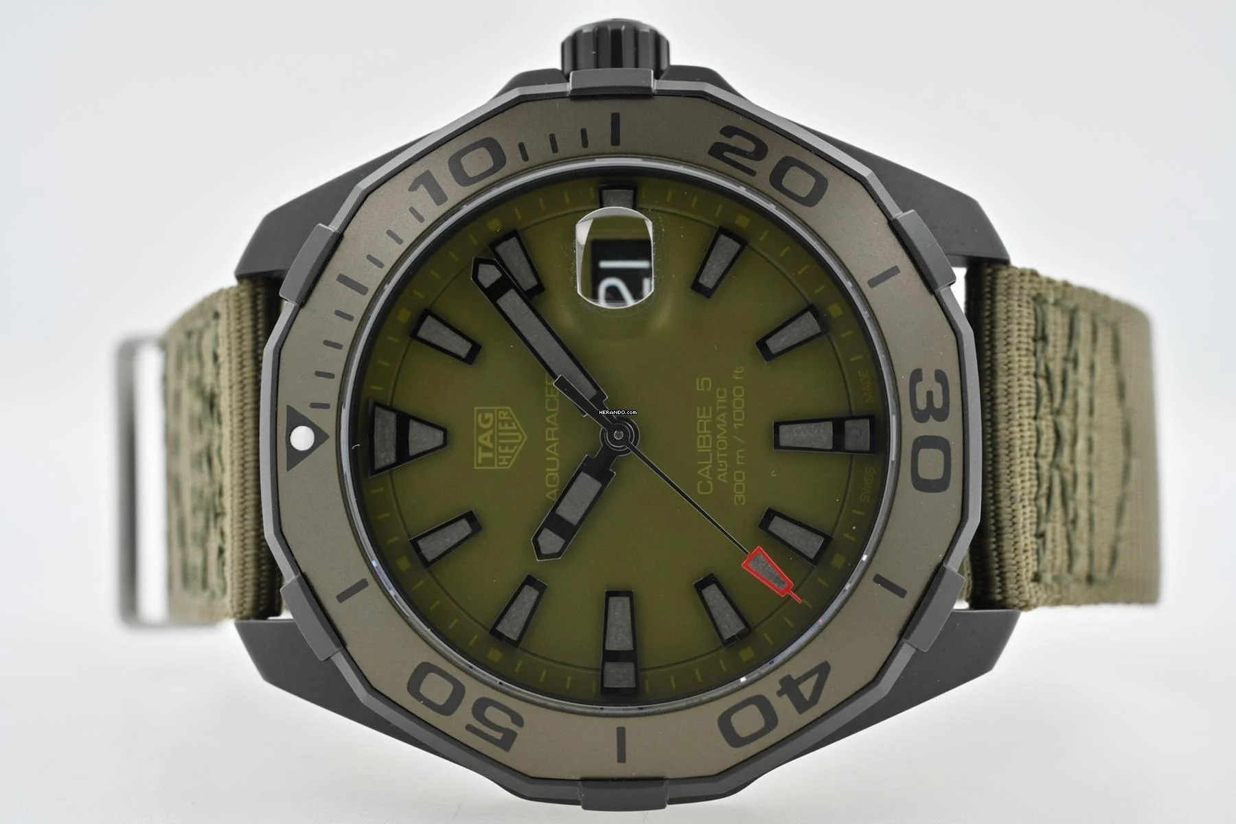 TAG Heuer Aquaracer 300M Calibre 5 WAY208E.FC8222 Green Titanium