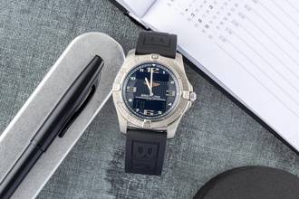 Thumbnail von Breitling Aerospace Avantage Chronograph Titan Quarz Herrenuhr Ref. E79362 B&P 2011