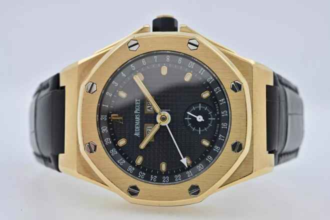  Audemars Piguet Royal Oak Offshore Triple Calendar Date 18k Yellow Gold 25808 