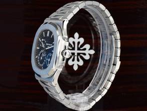 Thumbnail von Patek Philippe Nautilus 5712 Like New Full Set 2019 Ita