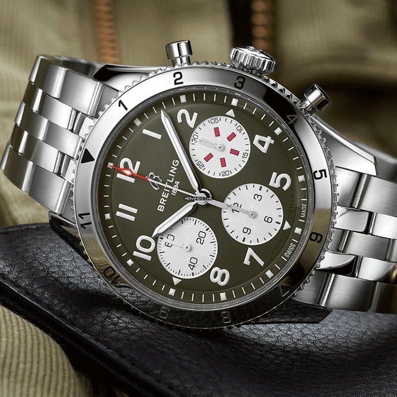 Breitling Classic AVI Chronograph 42 Curtiss Warhawk NEW FULL SET